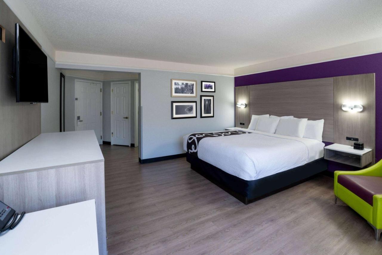 La Quinta By Wyndham Birmingham Hoover Exterior photo